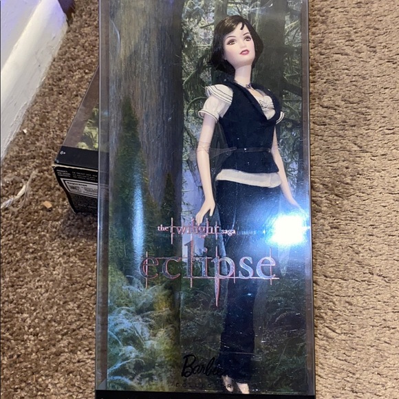 ALICE FROM TWILIGHT DOLL - Picture 2 of 3